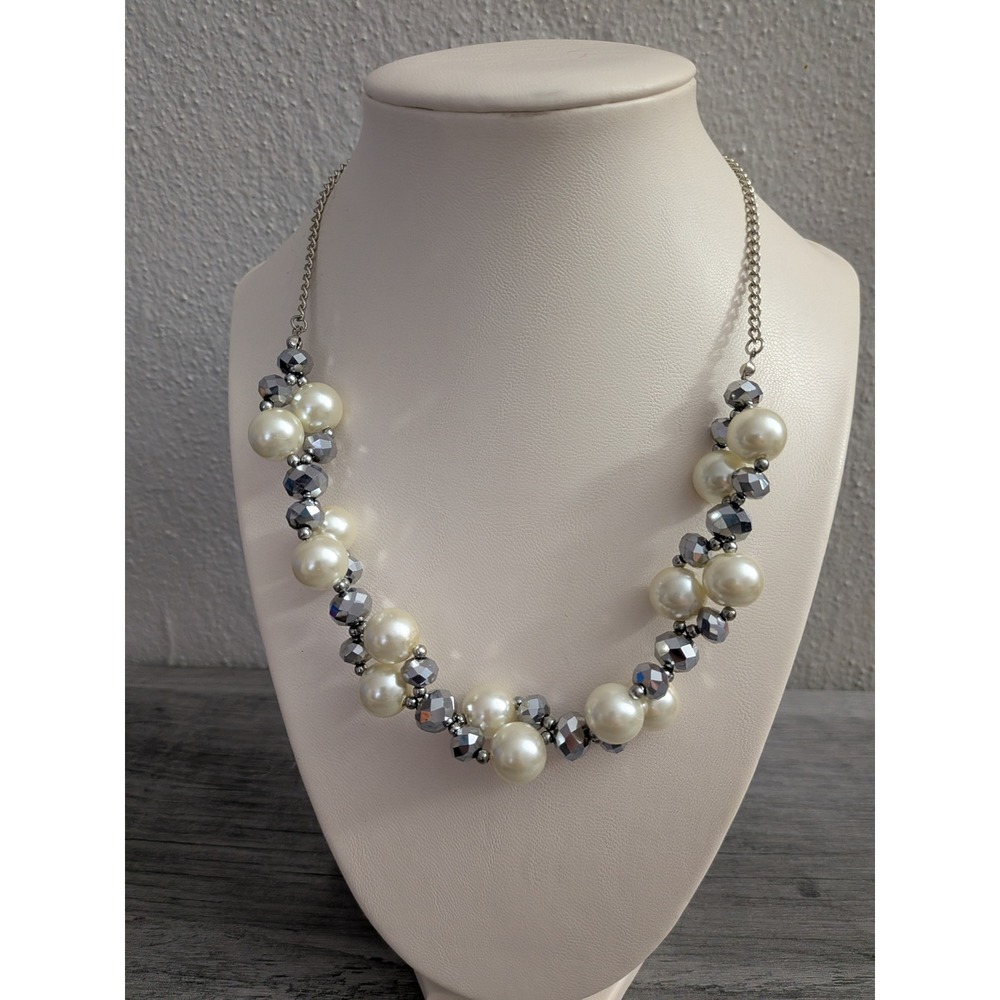 Silver Tone Faux Pearl Faceted Bead Statement Necklace Adjustable Cream Ivory